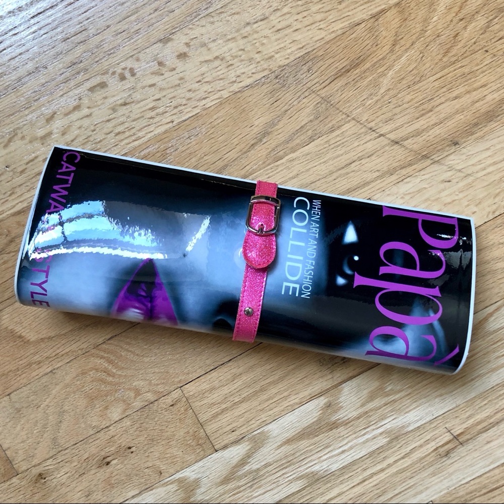 ORIGINAL Papa Razzi Magazine Clutch